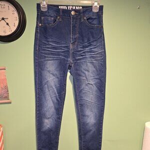 VIP JEANS Women's Blue Stretch Denim Jeans Sz 3/4